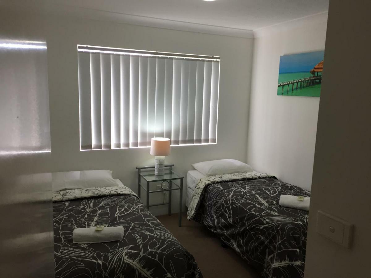 Aparthotel Bayview Waters 3*